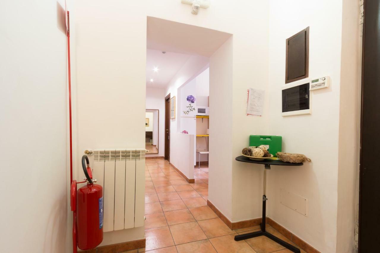 Few Steps From St Peter B&B 외부 사진