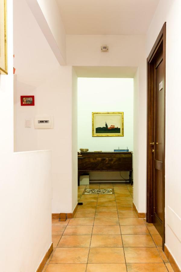 Few Steps From St Peter B&B 외부 사진